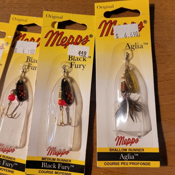 Mepps lure package. - Picture 2 of 8